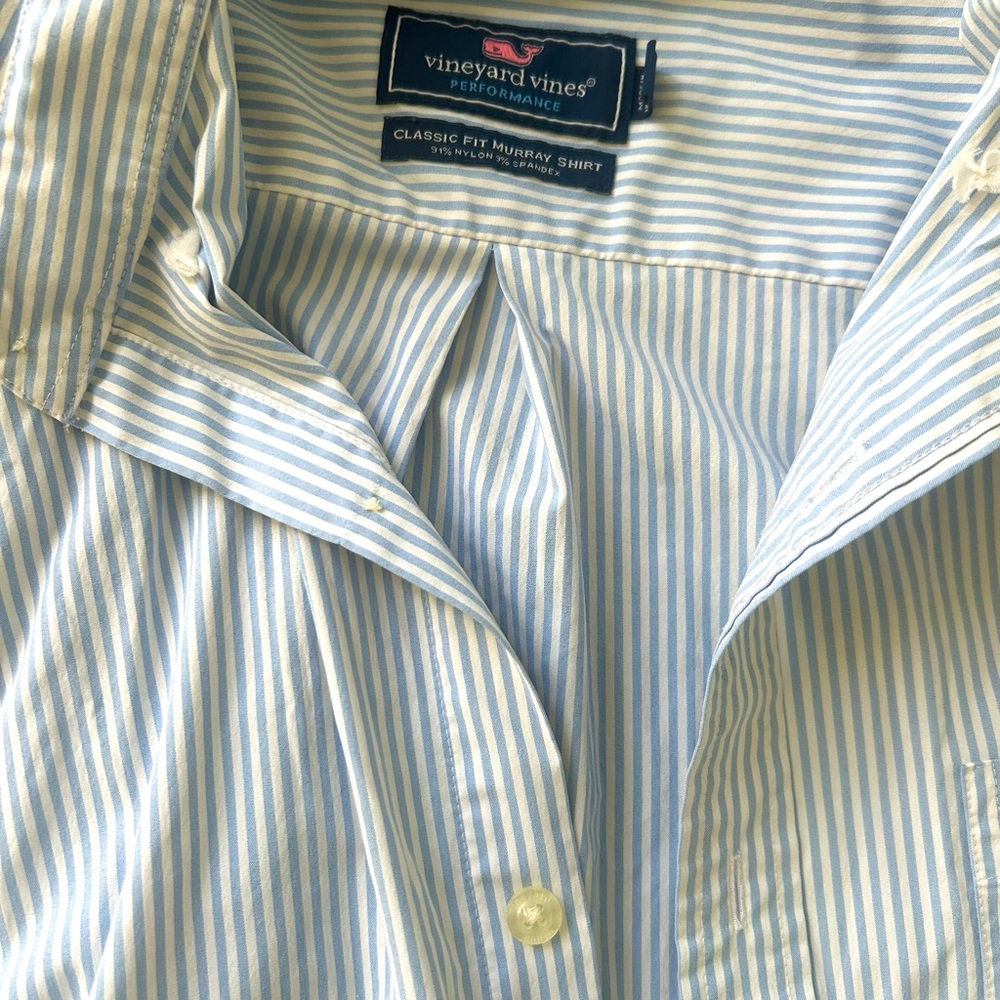 Vineyard Vines Performance Classic Fit Murray Button Down Shirt Blue Striped